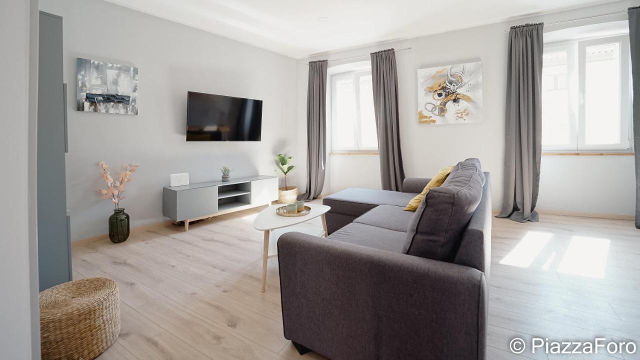 Piazza Foro With Free Parking Apartment พูลา ภายนอก รูปภาพ